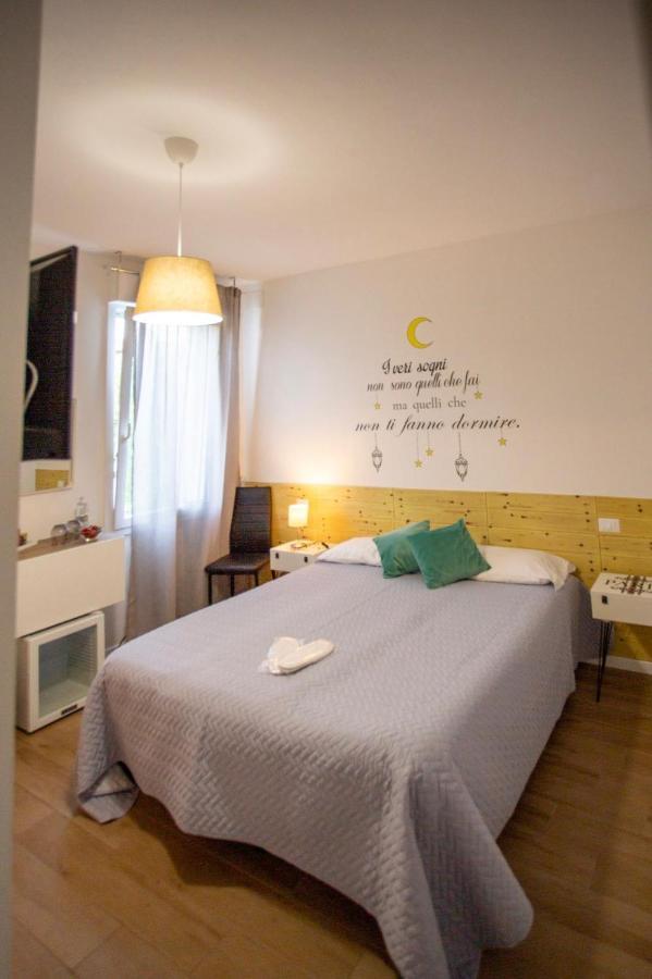 Bed And Breakfast Castello7 Сан-Феличе-дель-Бенако Экстерьер фото